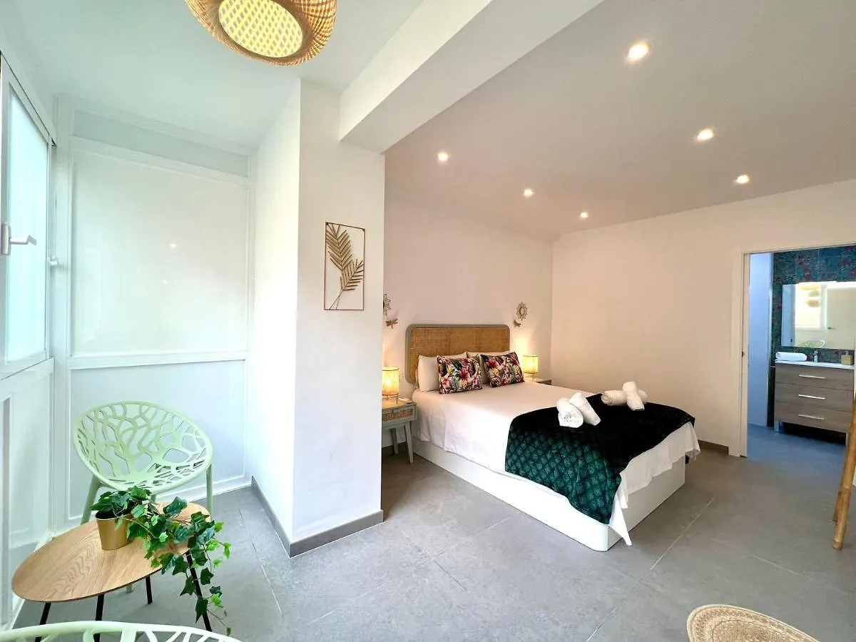 Malagueta Beach II & Private Terrace By Ele Apartments Malaga