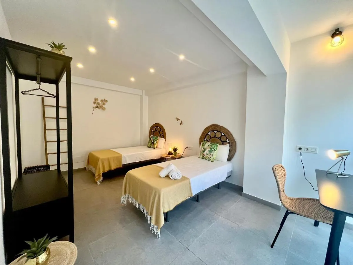 Malagueta Beach II & Private Terrace By Ele Apartments contacts